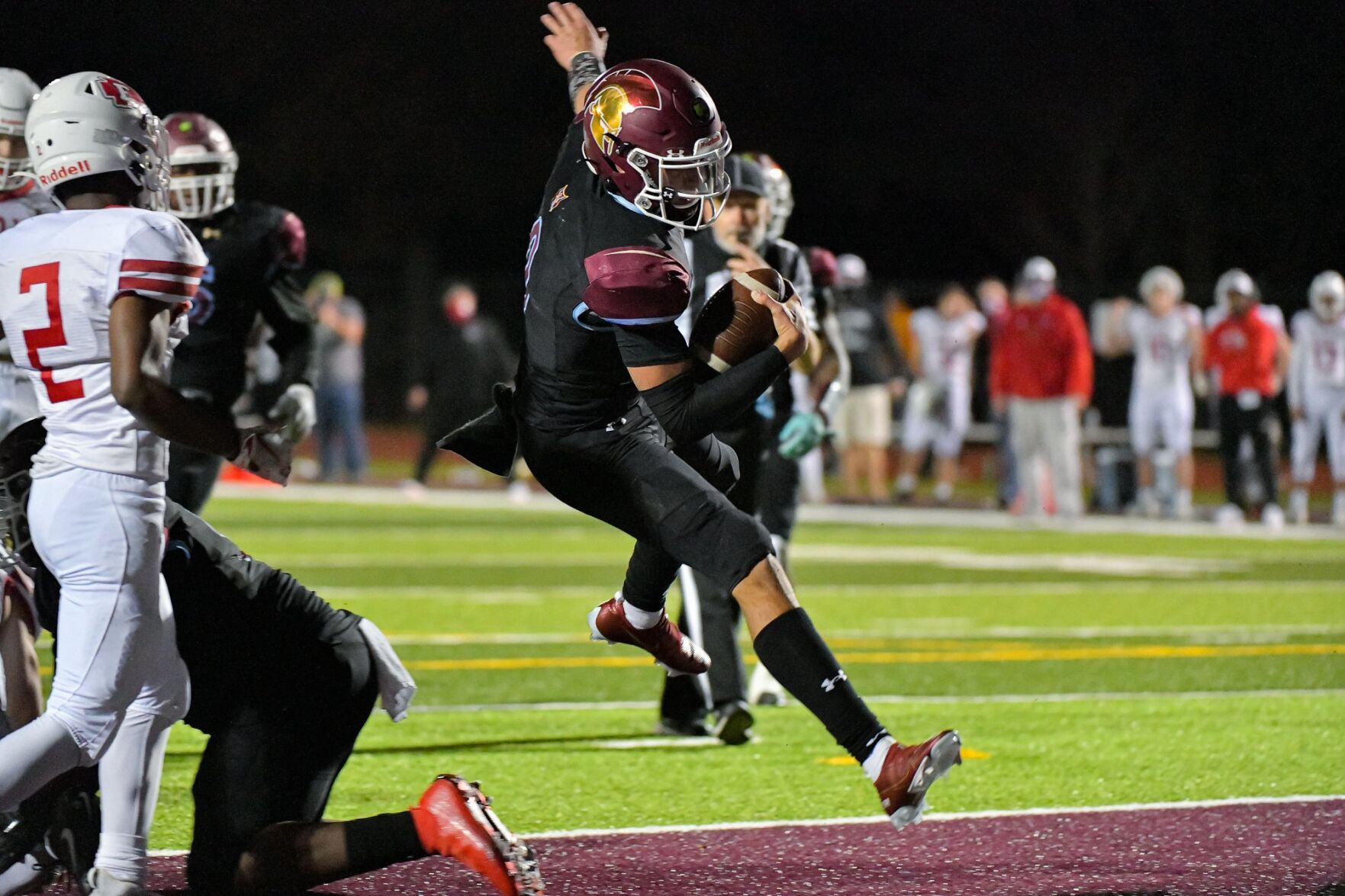 11/20/2020 - Football - C6 State Semifinal - Fox at De Smet